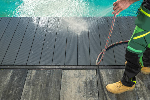 Best Pressure Washing Contractors  in Green Bay, WI